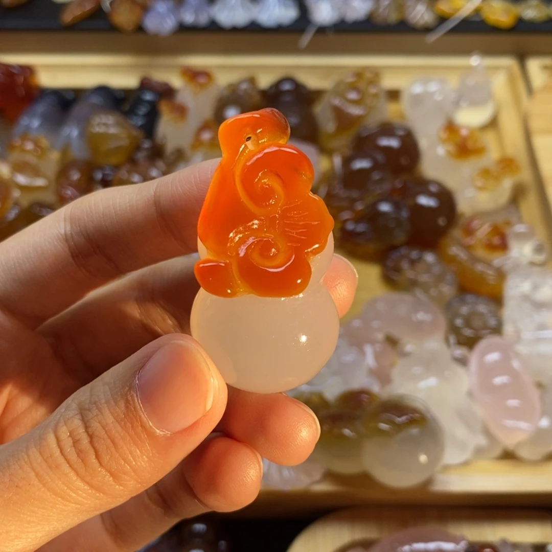 玛瑙/玉髓颈饰未镶嵌静**莉