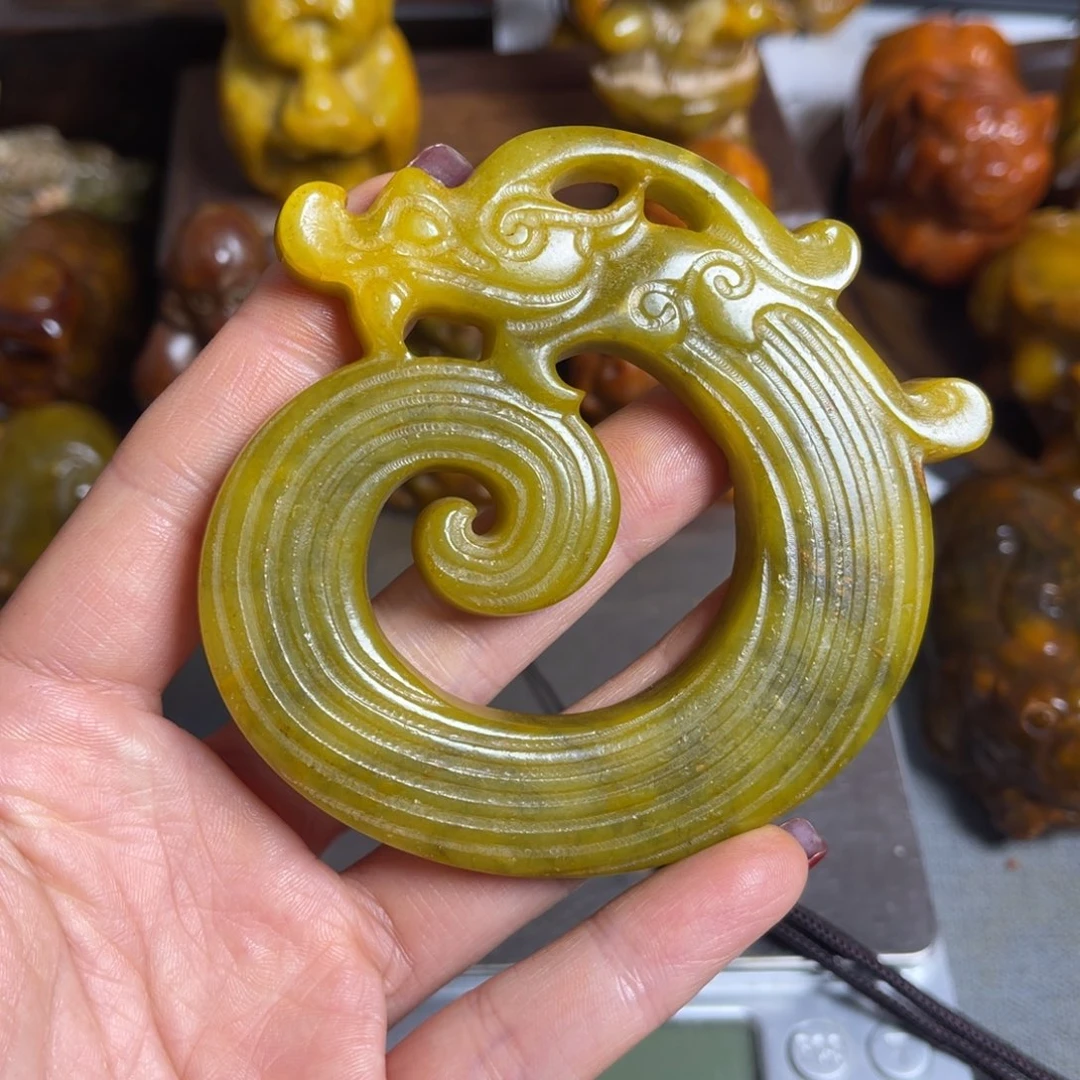 蛇纹石玉合金颈饰