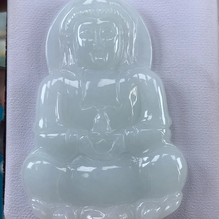 颈饰未镶嵌翡翠观音