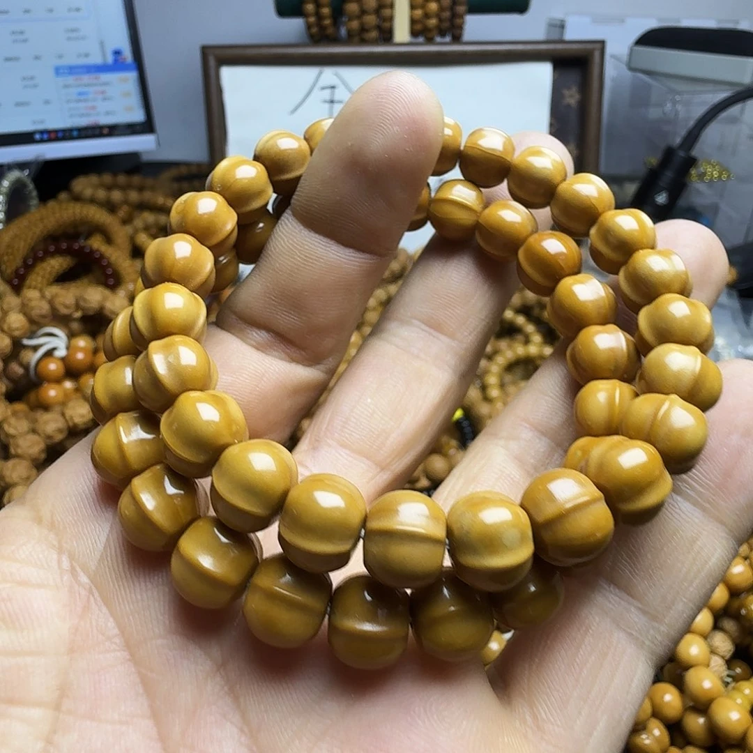 L***️猴头核桃手串鲨鱼