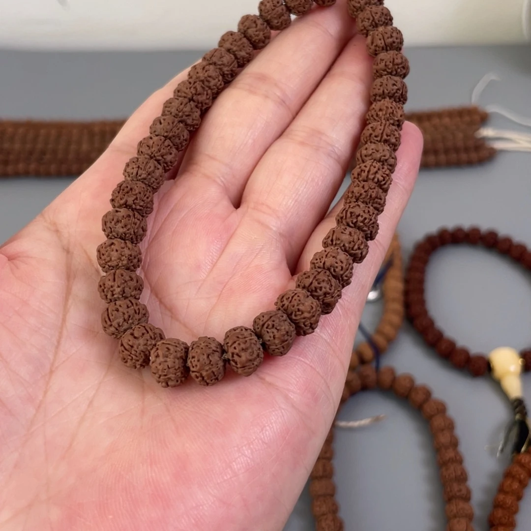 老***表吊坠金刚菩提平细手串