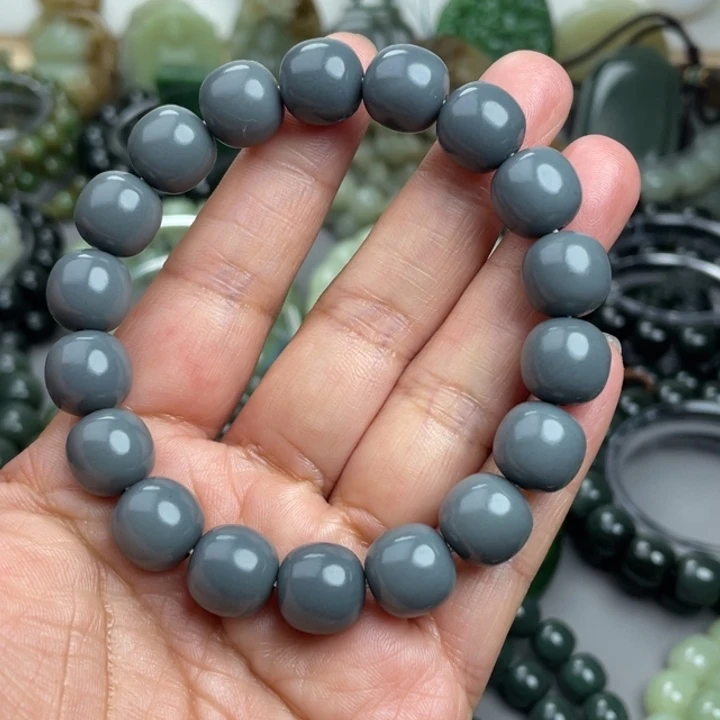 和田玉未镶嵌手串