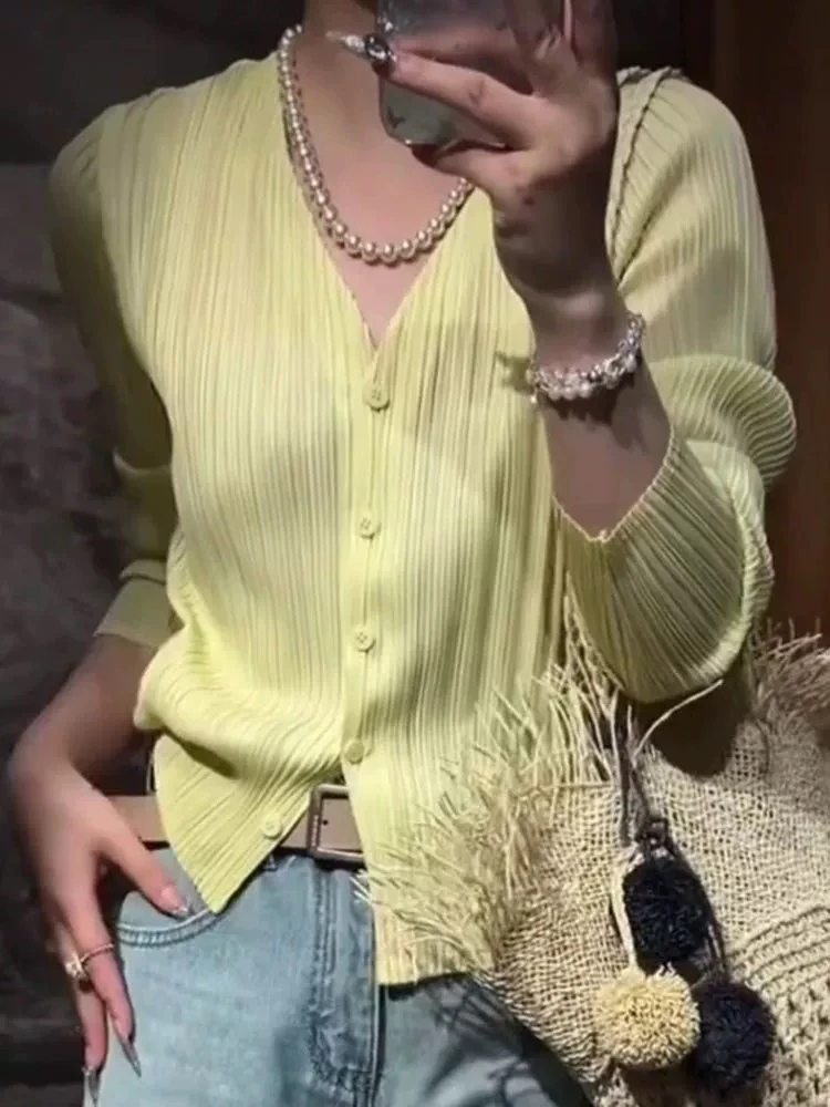 新款褶皱v领单排扣开衫11201