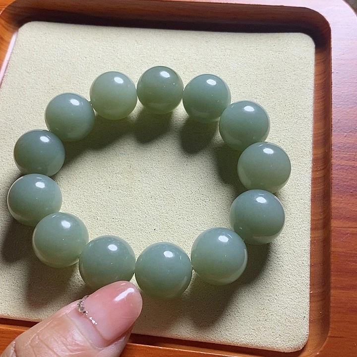 和田玉（糖玉）挂件未镶嵌上**客