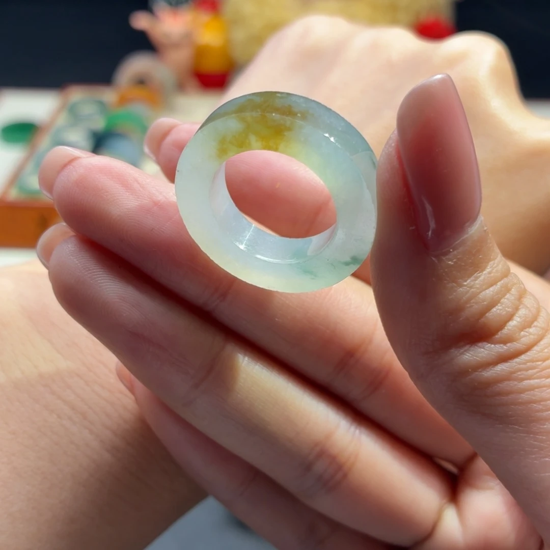 未镶嵌定制翡翠冰胶黄菊12-16#