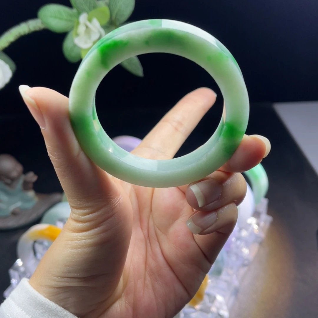 定制翡翠未镶嵌天然翡翠A货手镯