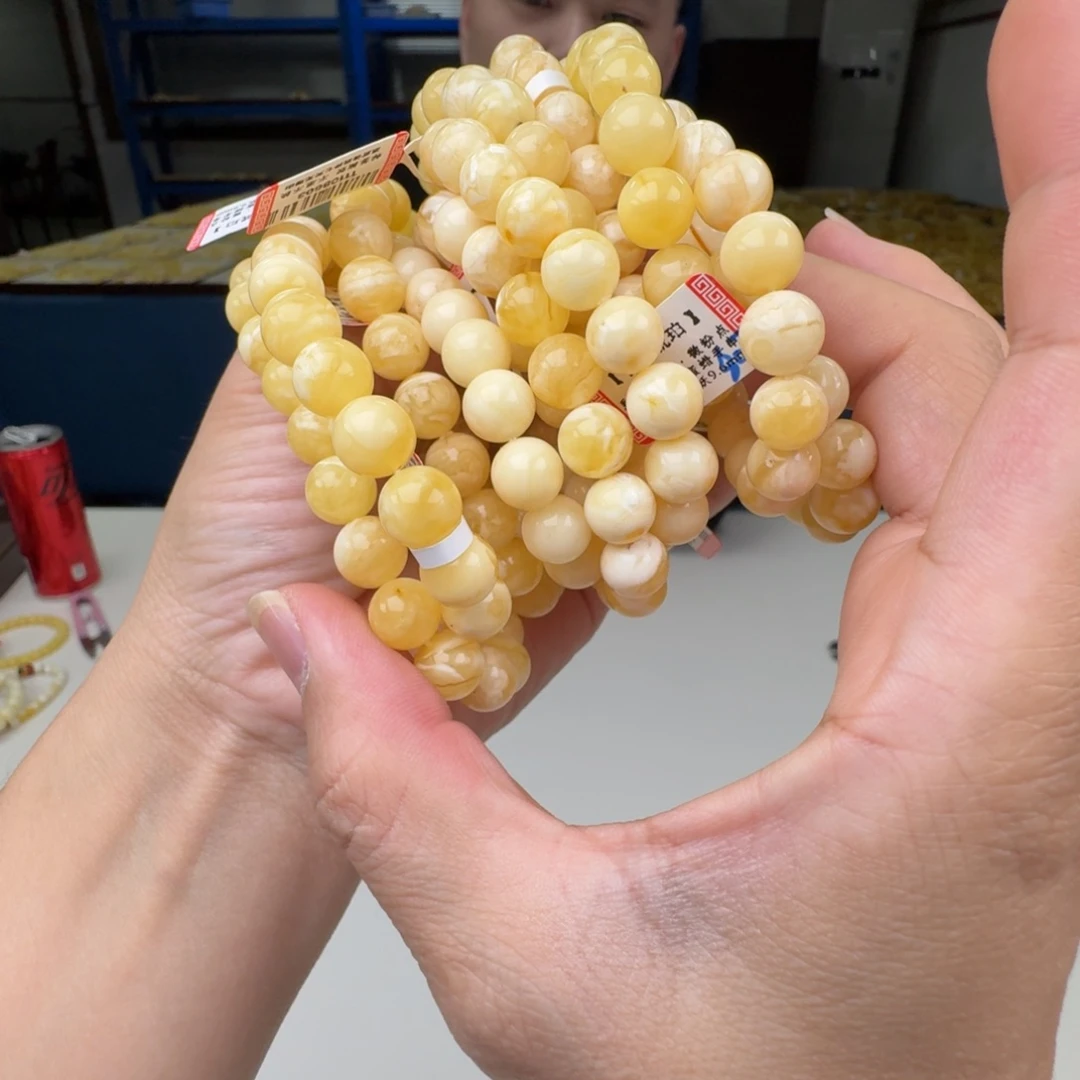 琥珀未镶嵌手链多样性发其一