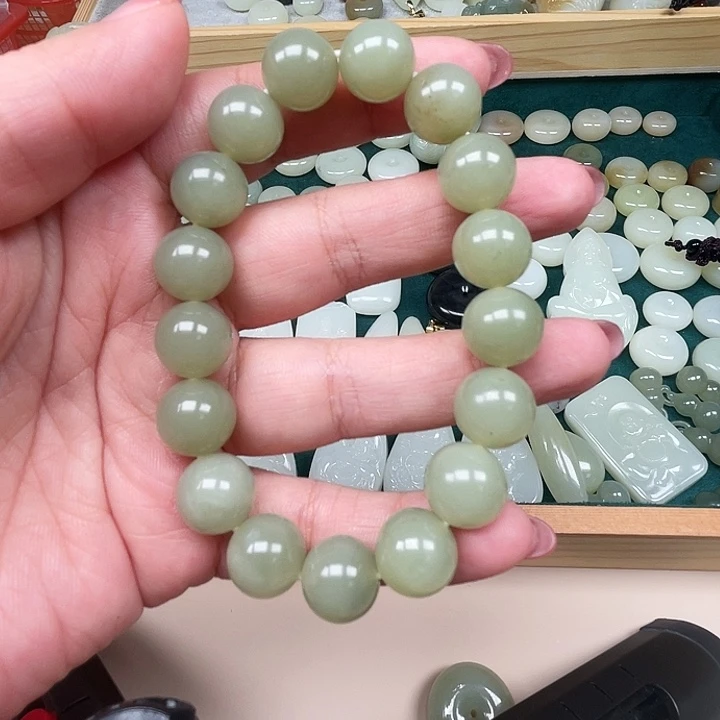 和田玉（糖玉）未镶嵌珠宝半成品