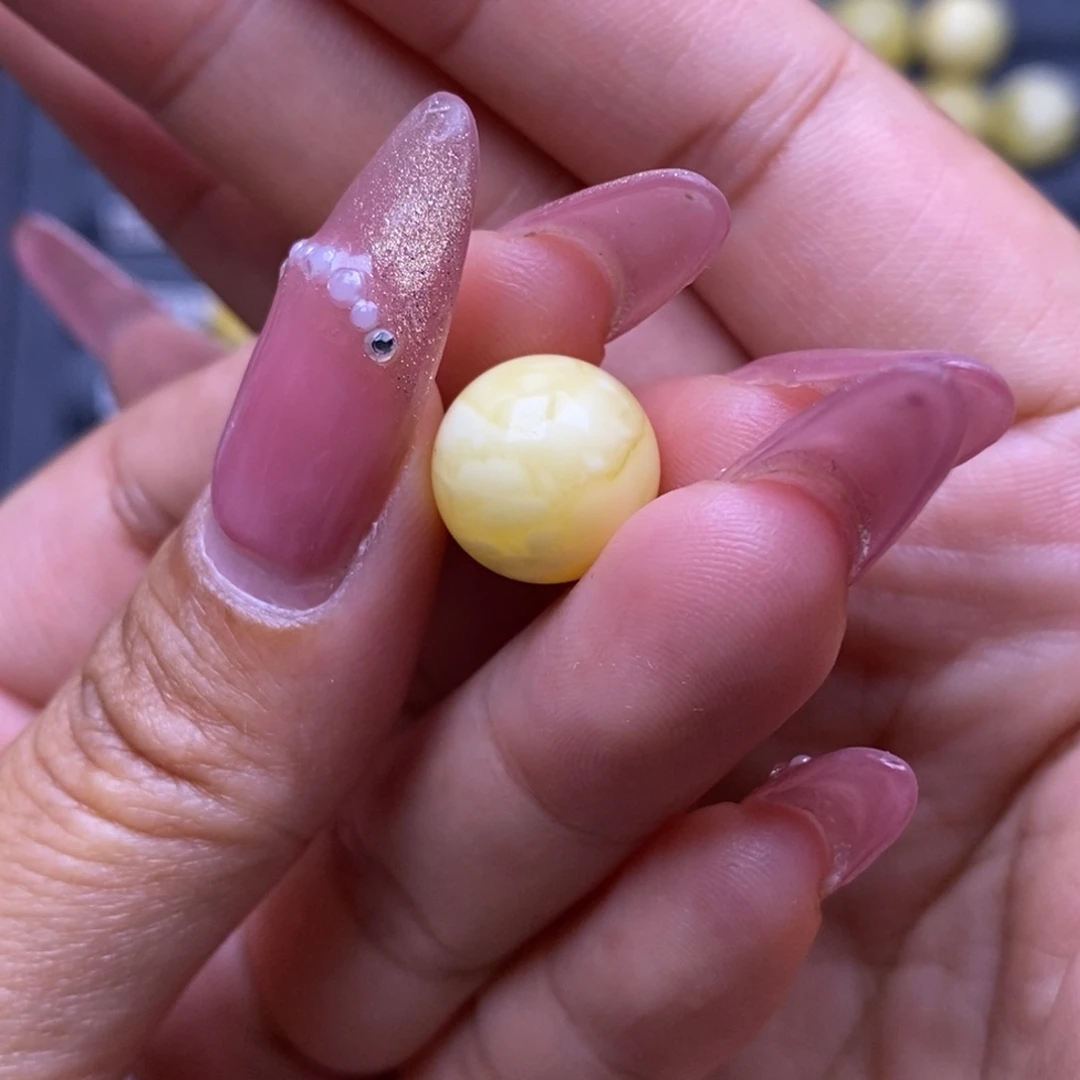 琥珀未镶嵌珠宝奇石浓白妖花圆珠12.6mm