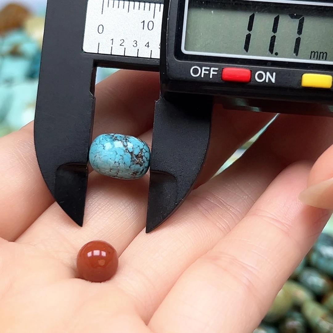 南红玛瑙未镶嵌珠宝奇石