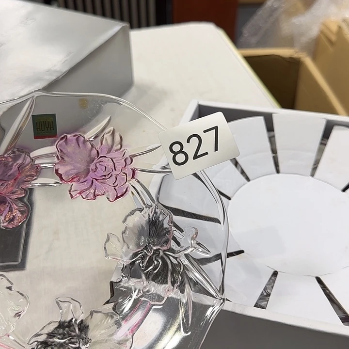 珊****中古物品默认微瑕no退no换