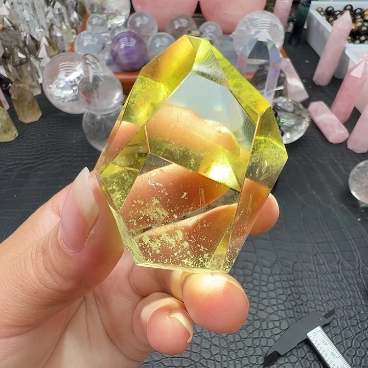 水晶未镶嵌珠宝半成品481