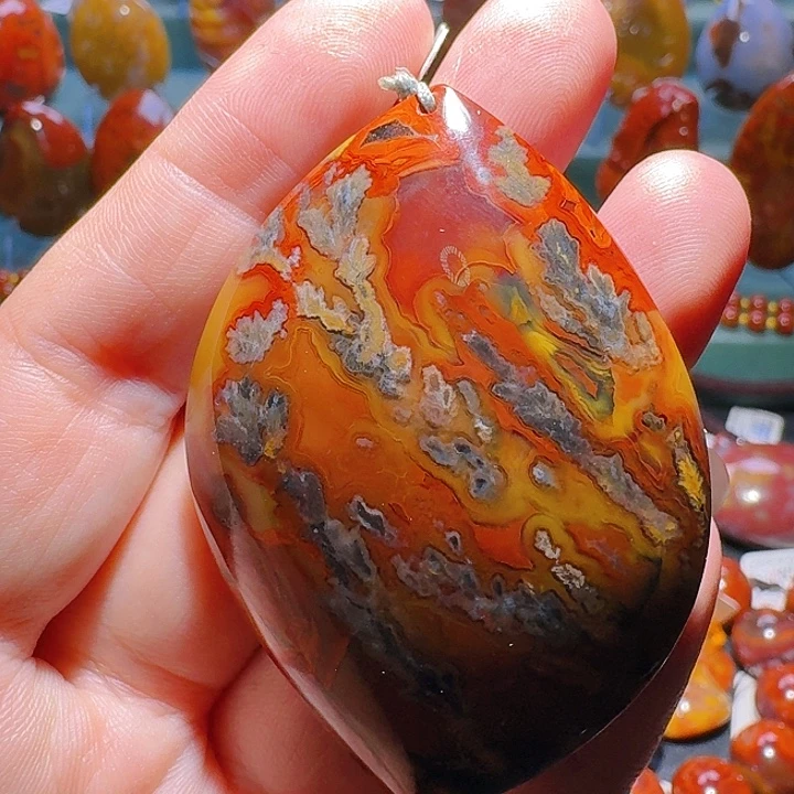 玛瑙/玉髓未镶嵌珠宝半成品