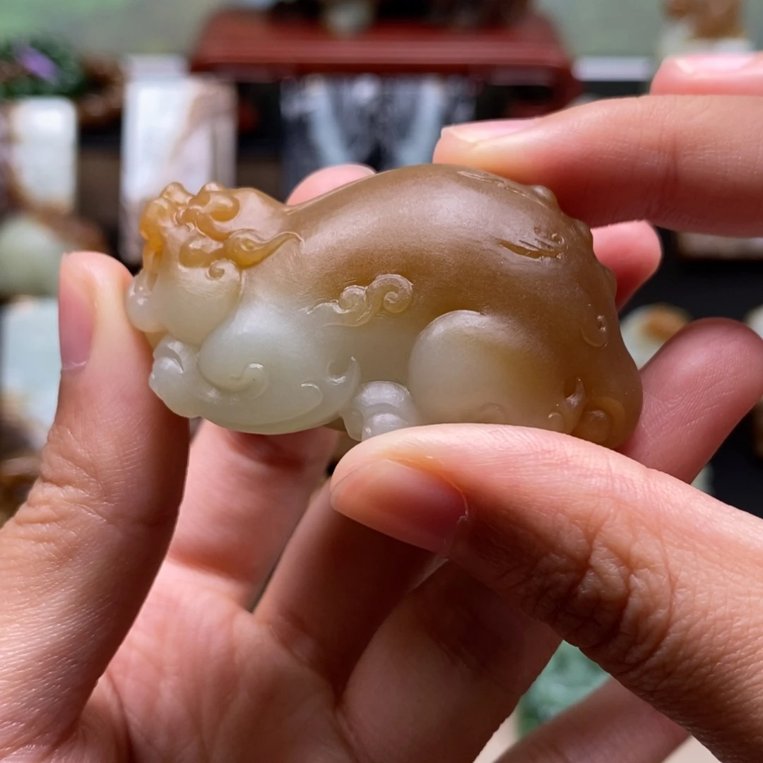 未镶嵌和田玉挂件