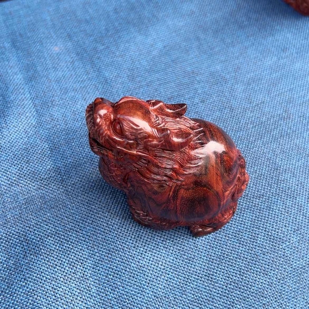 【闪购商品】黄花梨/降香黄檀把件业****者龙龟