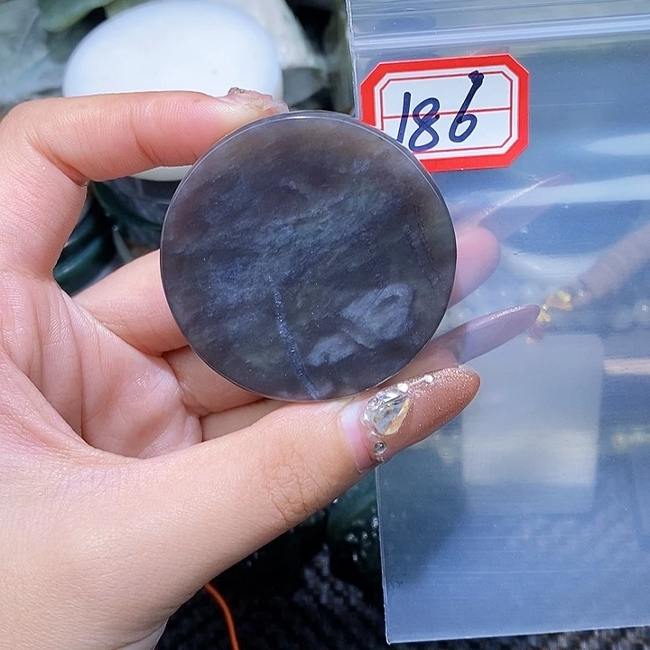 和田玉和田玉边角料随机发未镶嵌