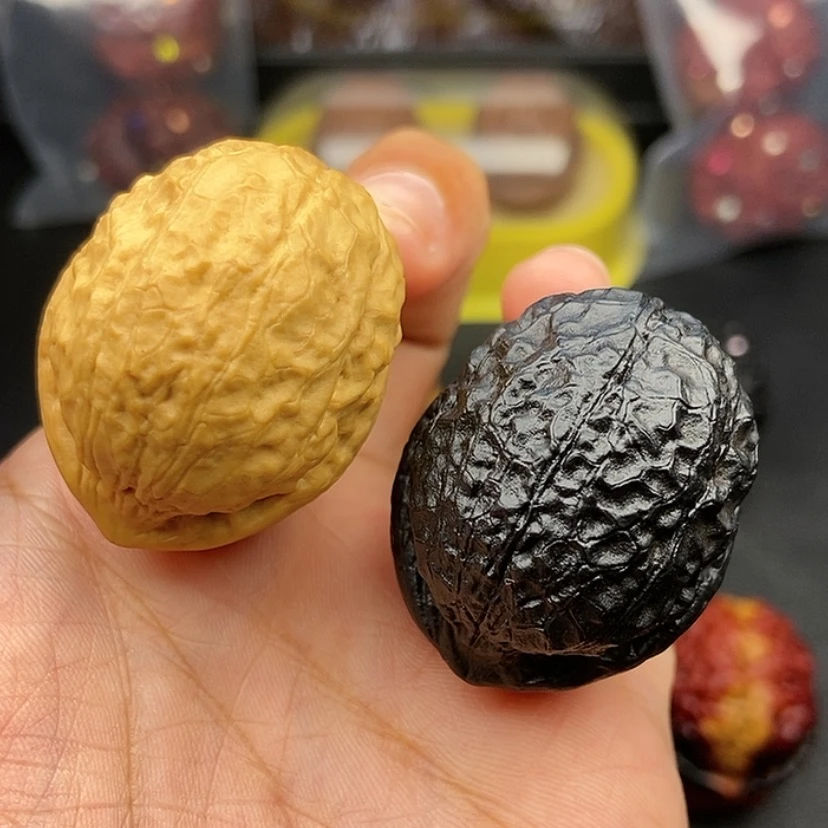 【闪购商品】把件文玩核桃36尺蟒纹龙蛋
