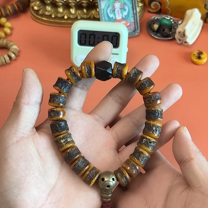 W***哥玛吉阿米藏式臻品直播间