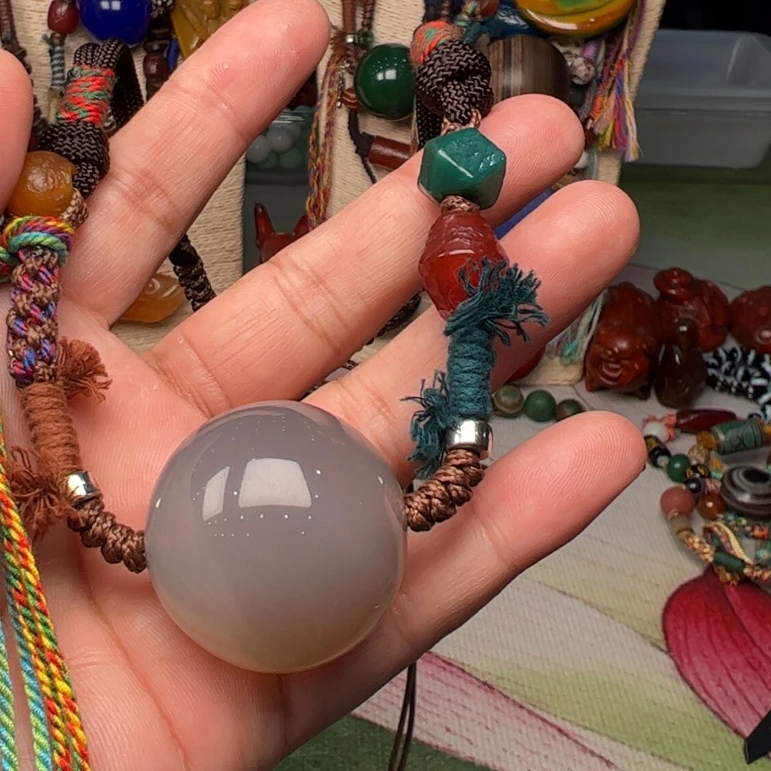 玛瑙/玉髓颈饰未镶嵌