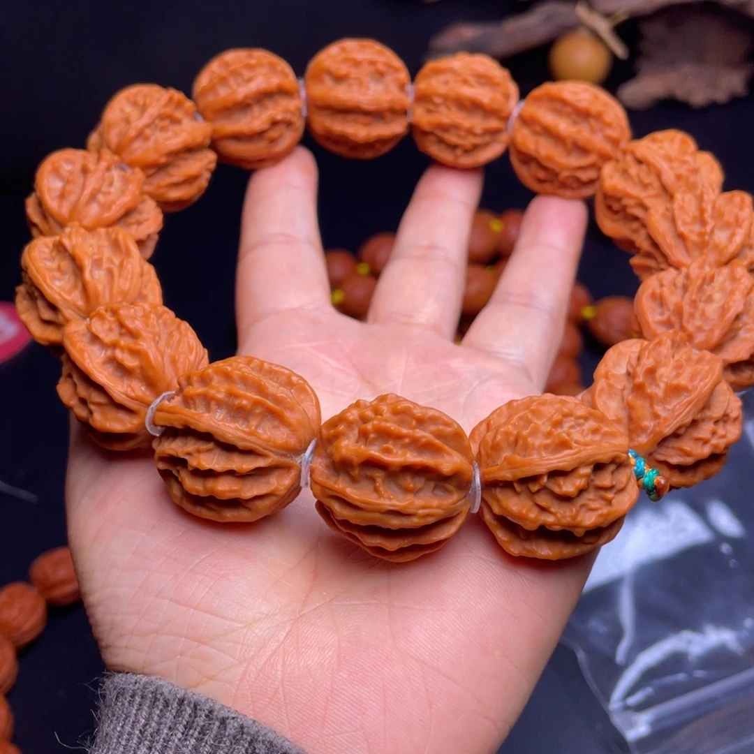 文玩核桃吊坠佐***郎龙脊八棱