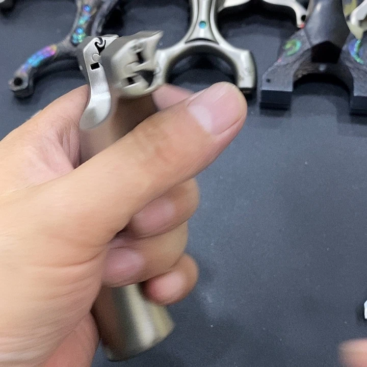 等***春2933号瑕疵蝙蝠裸弓