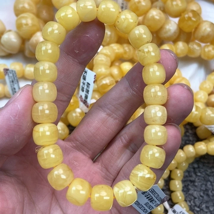 琥珀未镶嵌珠宝奇石3