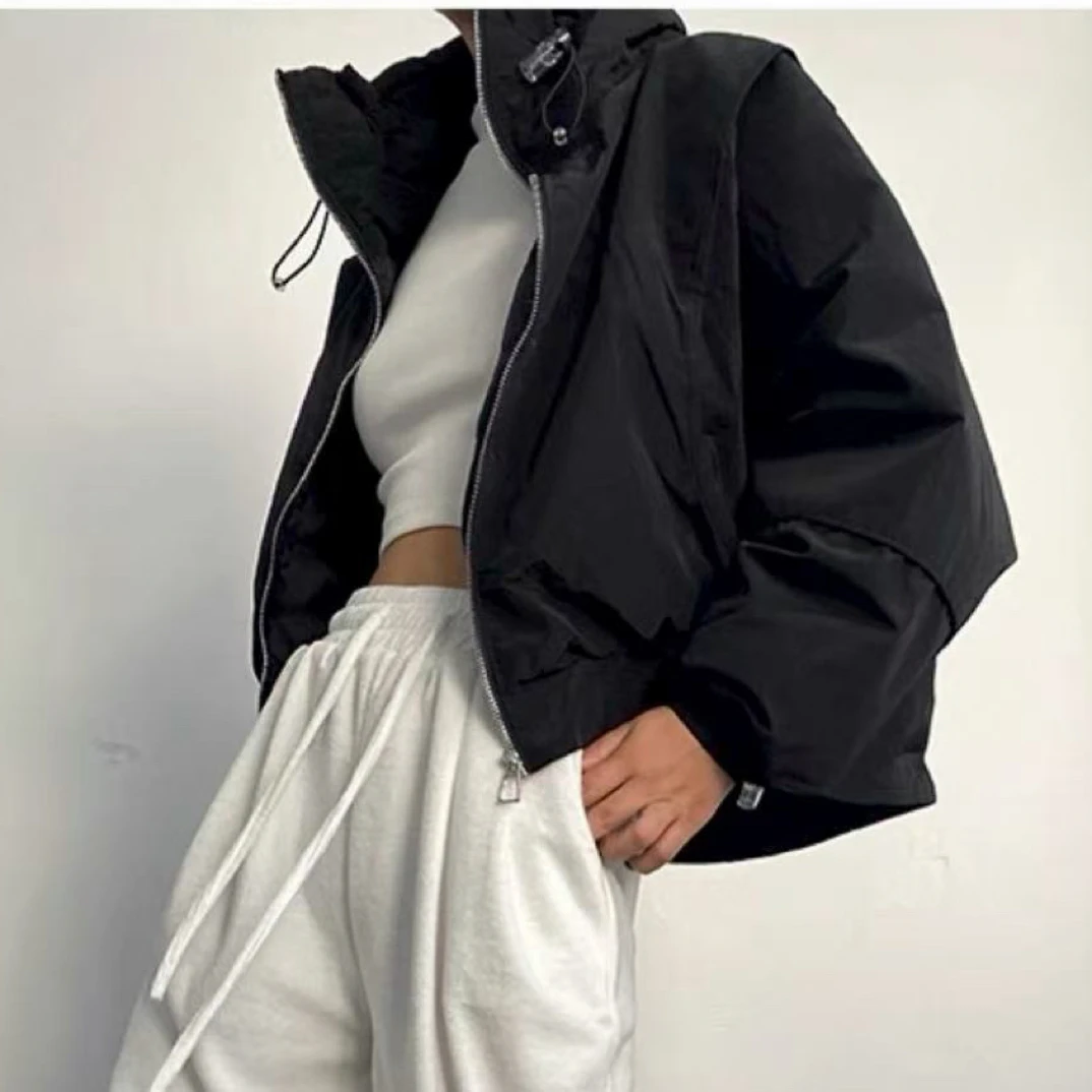 【刘噗噗】Down Jacket 设计感蝙蝠袖亚克力抽绳雨雨服