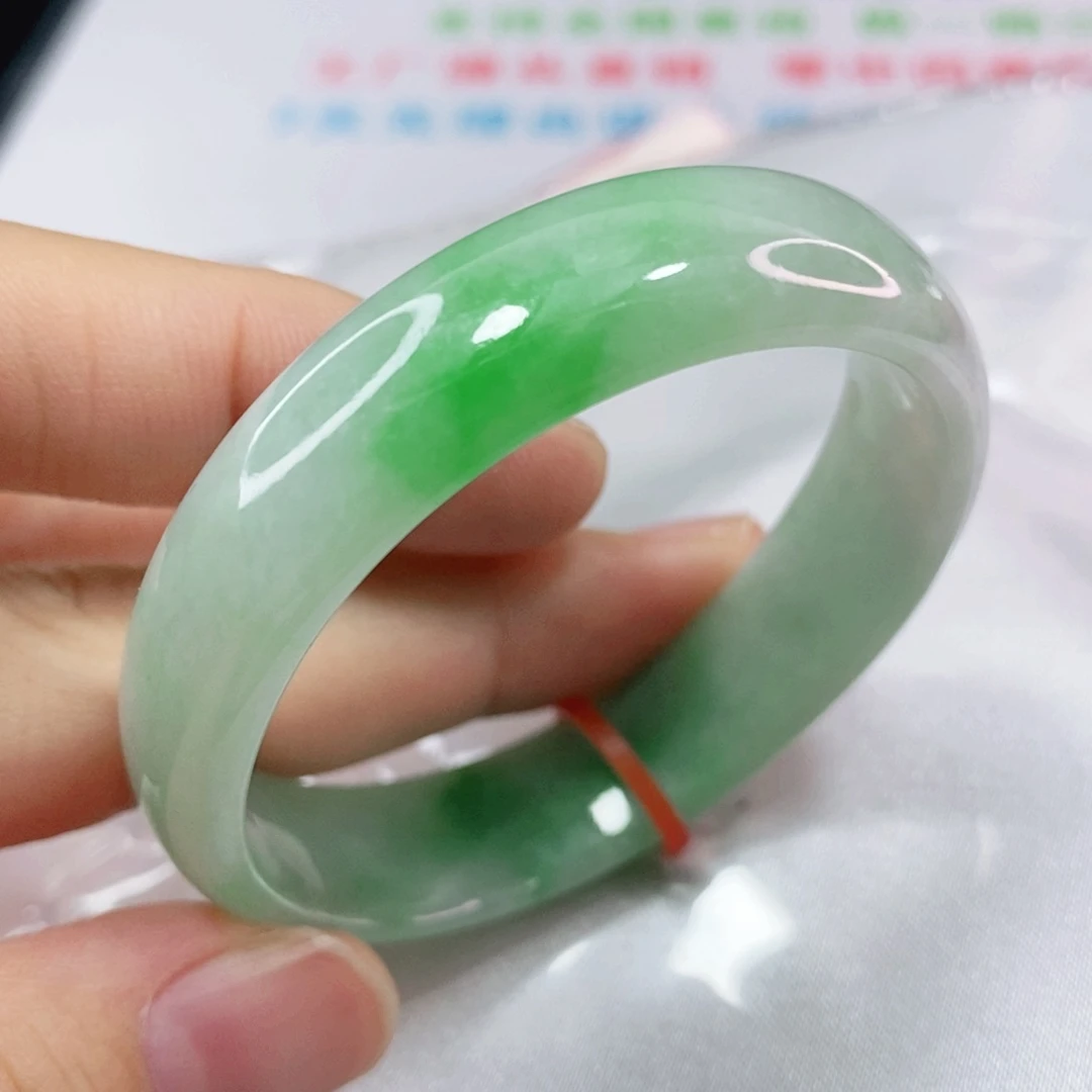 未镶嵌手镯翡翠50.8圈口贵妃完整