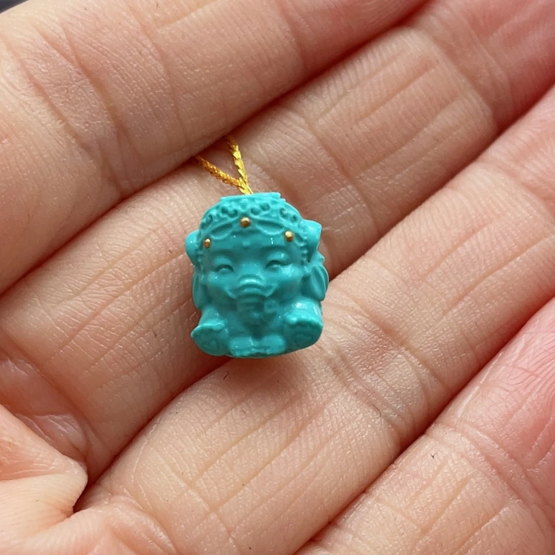 绿松石颈饰未镶嵌