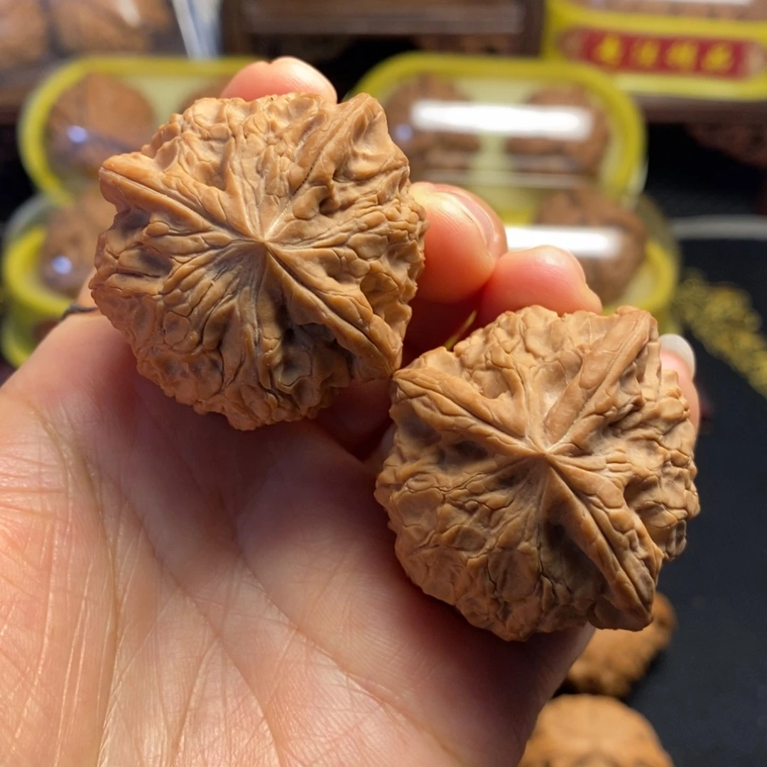 桃核把件锦鸿正丁40