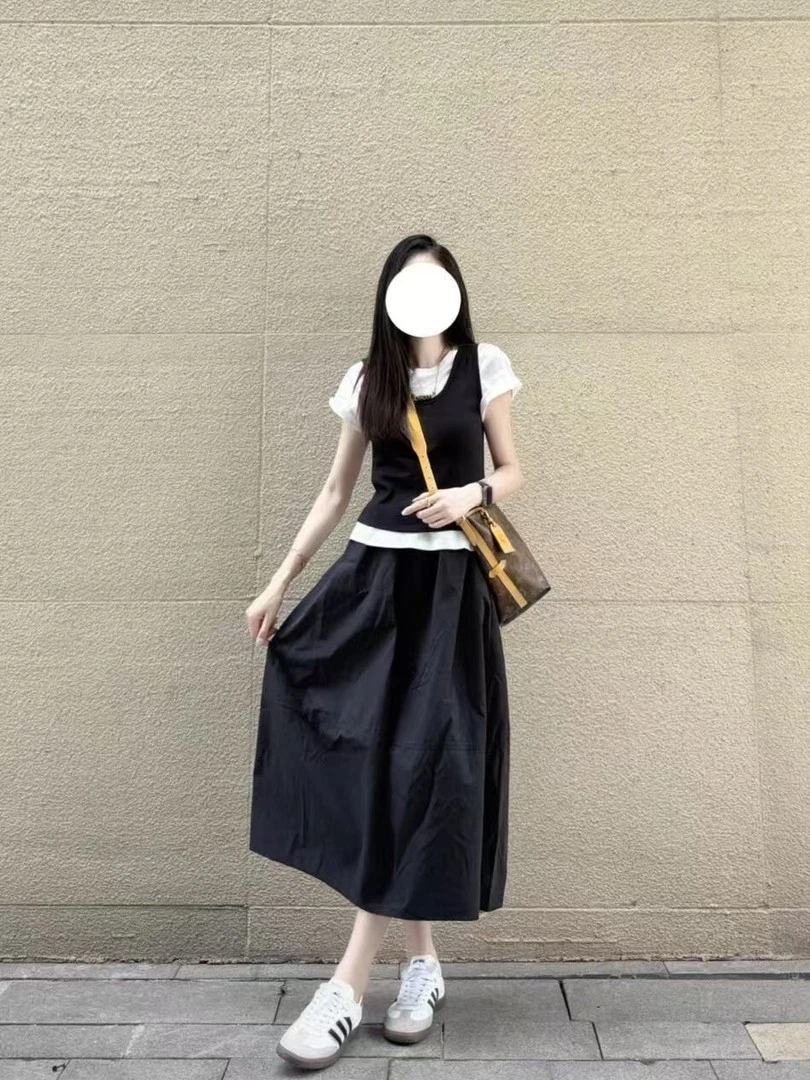 韩版气质减龄假两件短袖T恤2025夏季新款叠穿上衣气质百搭半身裙