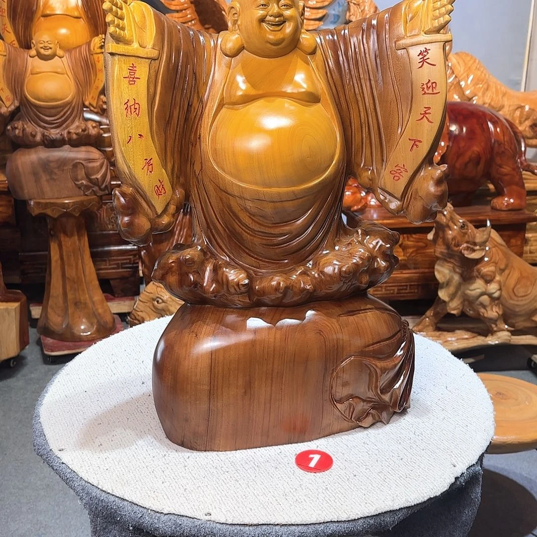 卓***）香樟木弥勒佛摆件1件