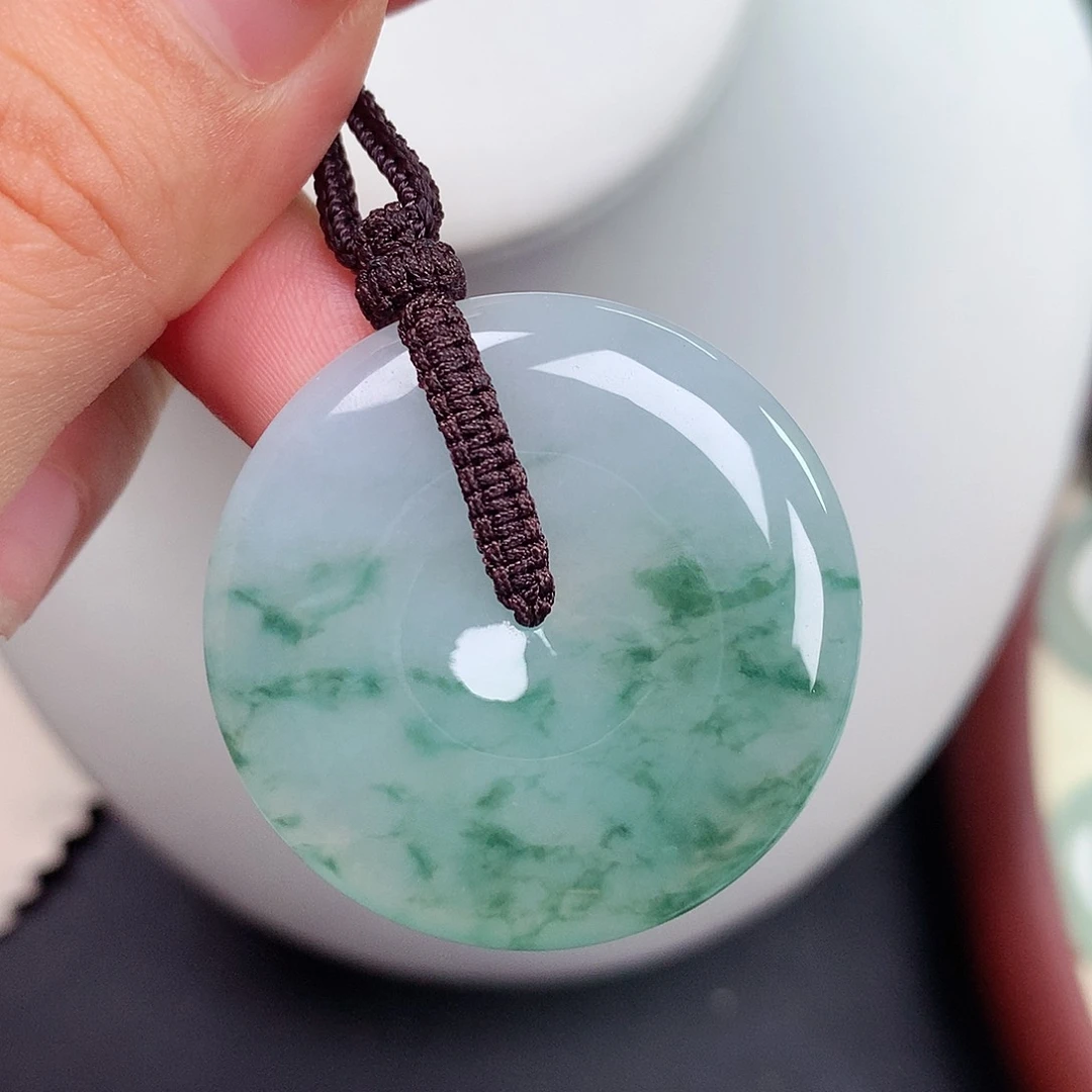 翡翠未镶嵌颈饰平安扣36.4x5.4mm