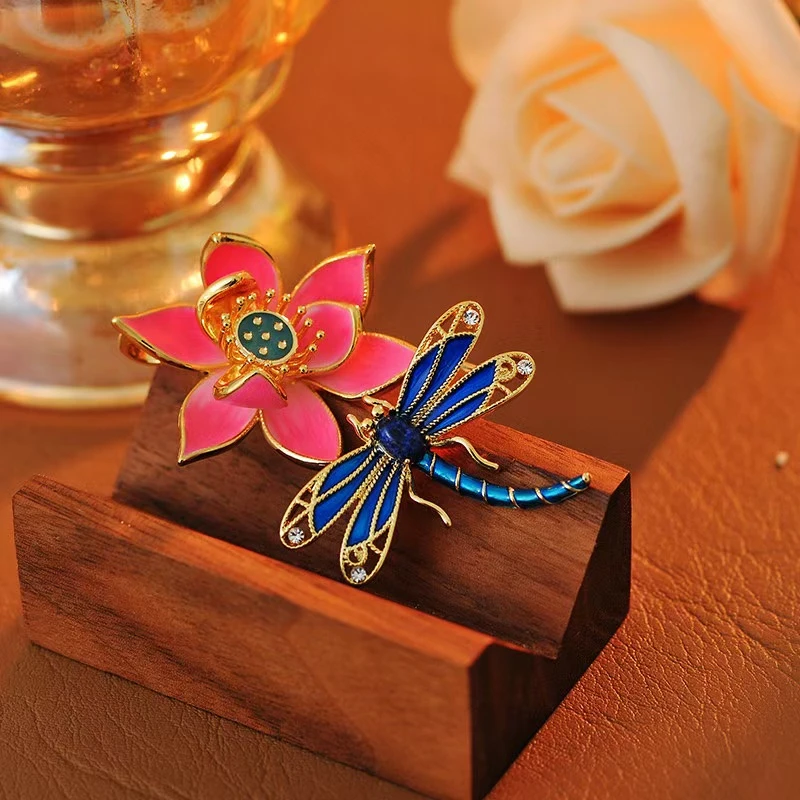 铜合金胸针 c224---荷花胸针高档精致国风设计感小众胸花