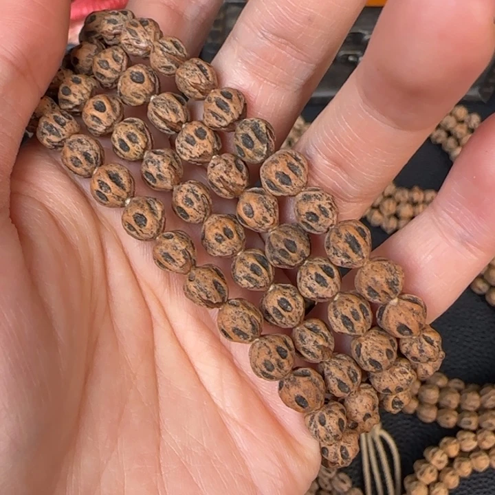 象***裔柏香籽/百香籽吊坠