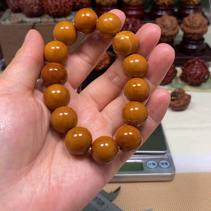 吊坠文玩核桃橄榄核光珠