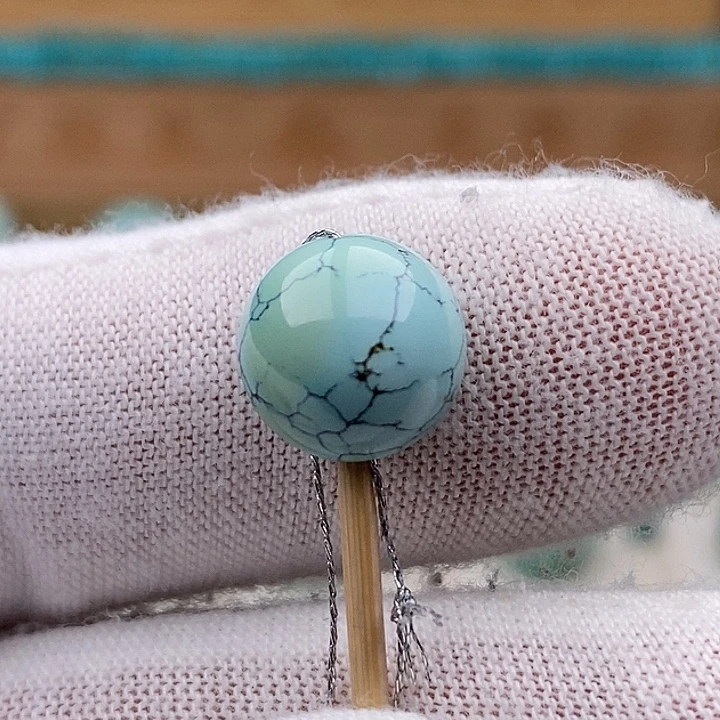 绿松石未镶嵌珠宝奇石10.6