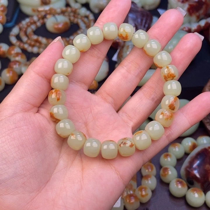 辽***品岫岩河磨玉（透闪石质玉）未镶嵌手链