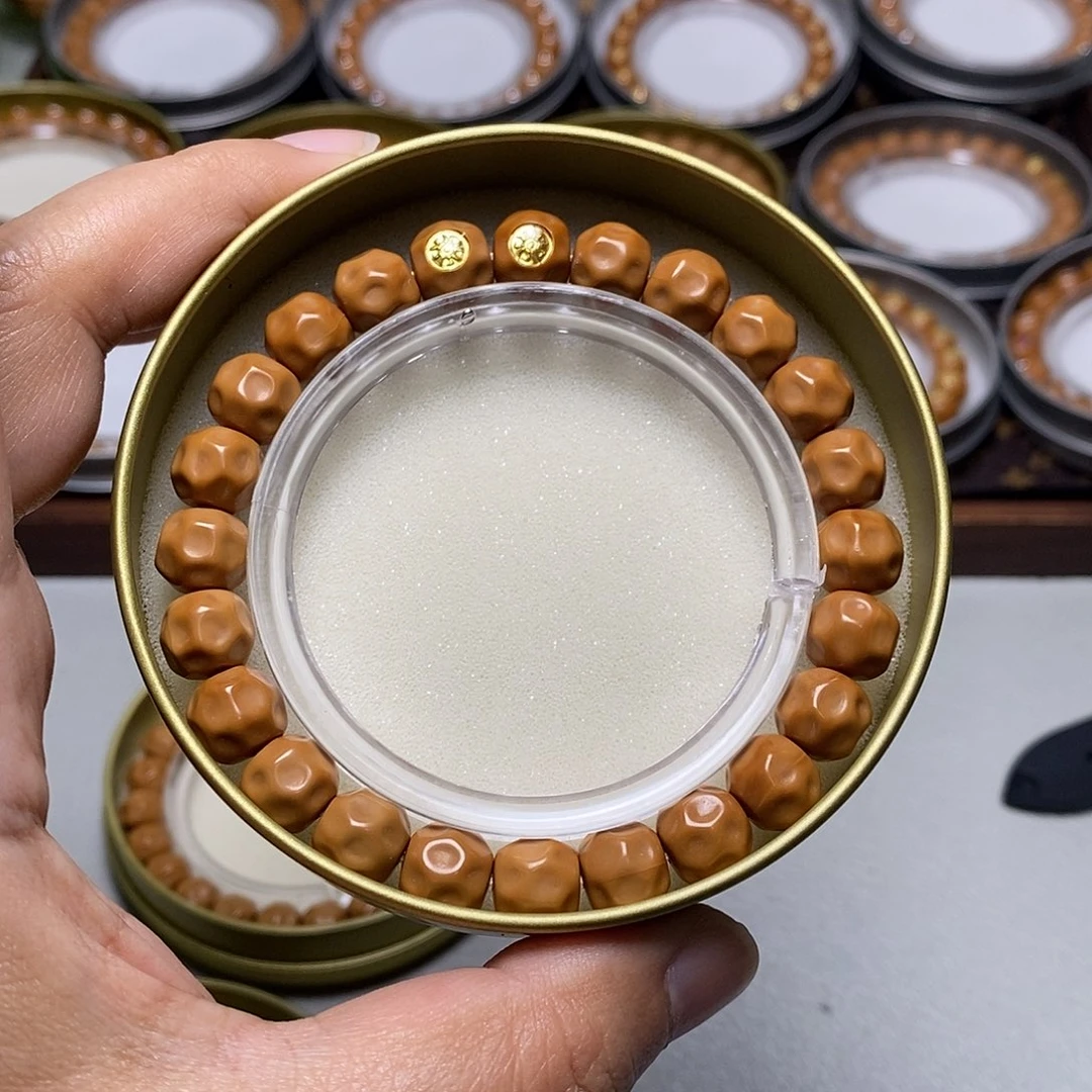 猴头核桃手串30号18k双标深坑奶酪10左右