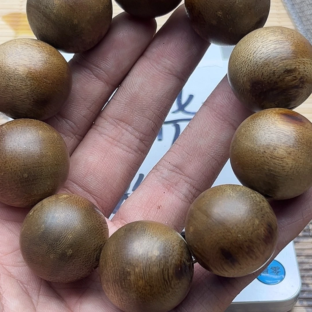 沉香碎屑沉香莺歌绿