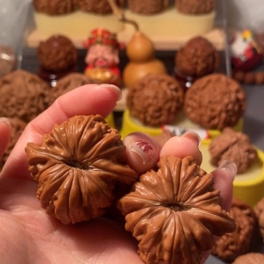 文玩核桃吊坠41➕拱桥楼全品