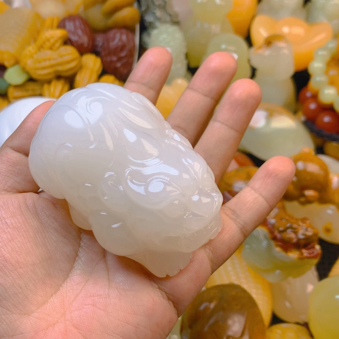 幸***雄新疆五彩石貔貅