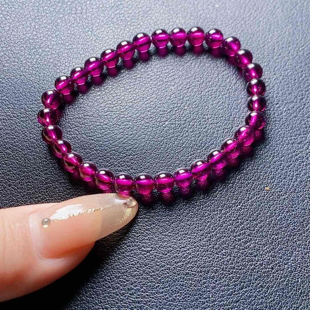 石榴石手链未镶嵌老****?5.0冷紫3圈毕业级