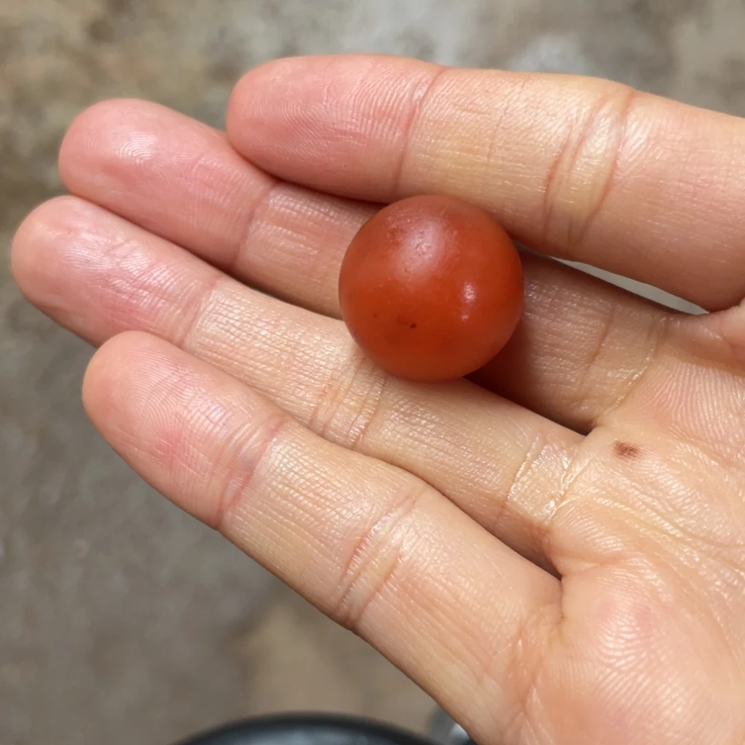 未镶嵌配饰南红玛瑙