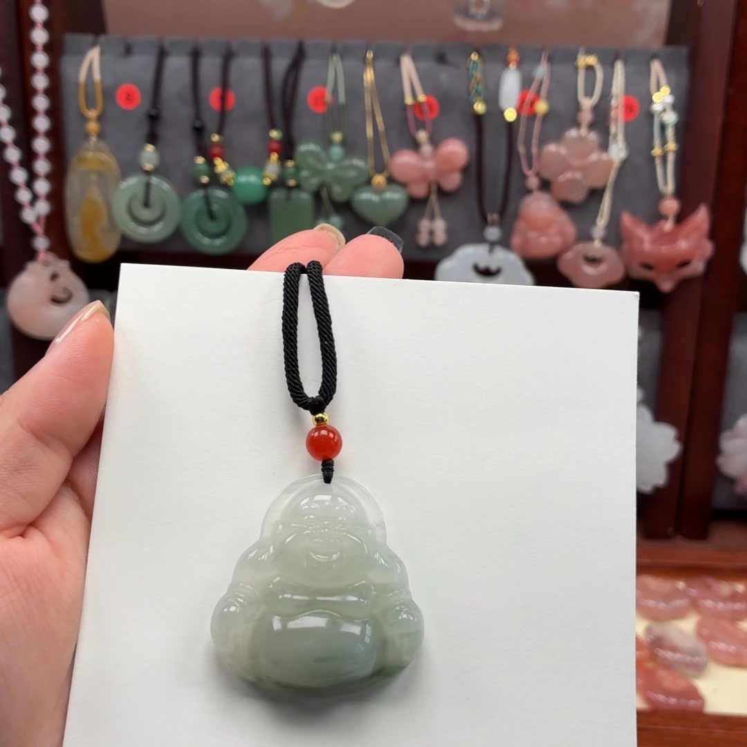 幸***符石英质玉未镶嵌颈饰