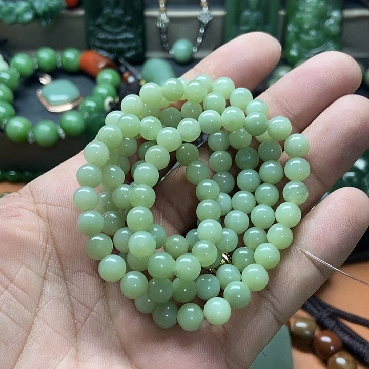 和田玉（糖玉）未镶嵌颈饰