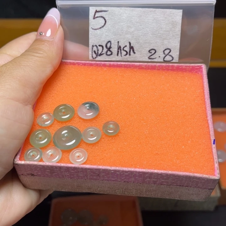 定制翡翠未镶嵌h*h不