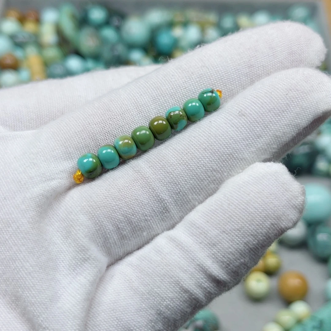 绿松石未镶嵌挂件