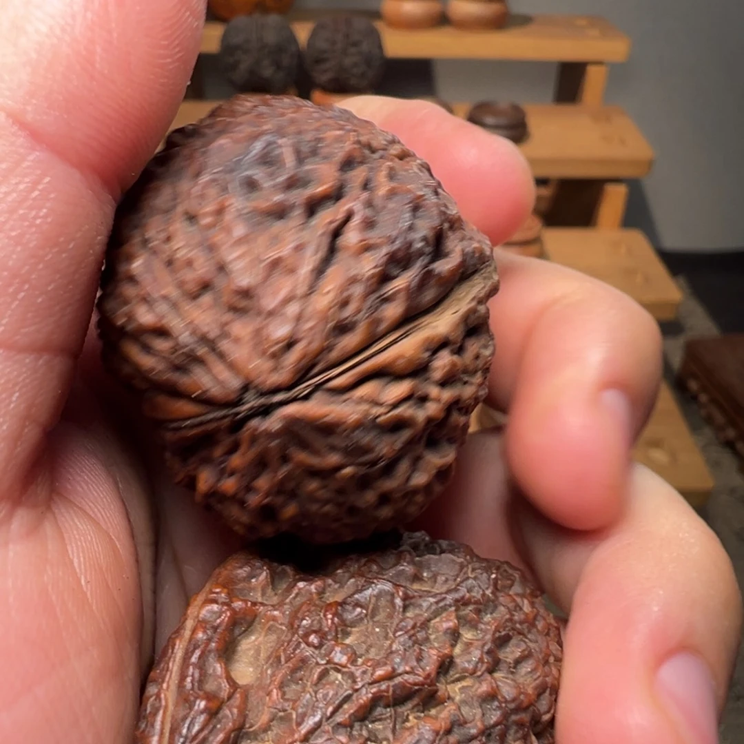 吊坠文玩核桃粗筋罗汉头42mm