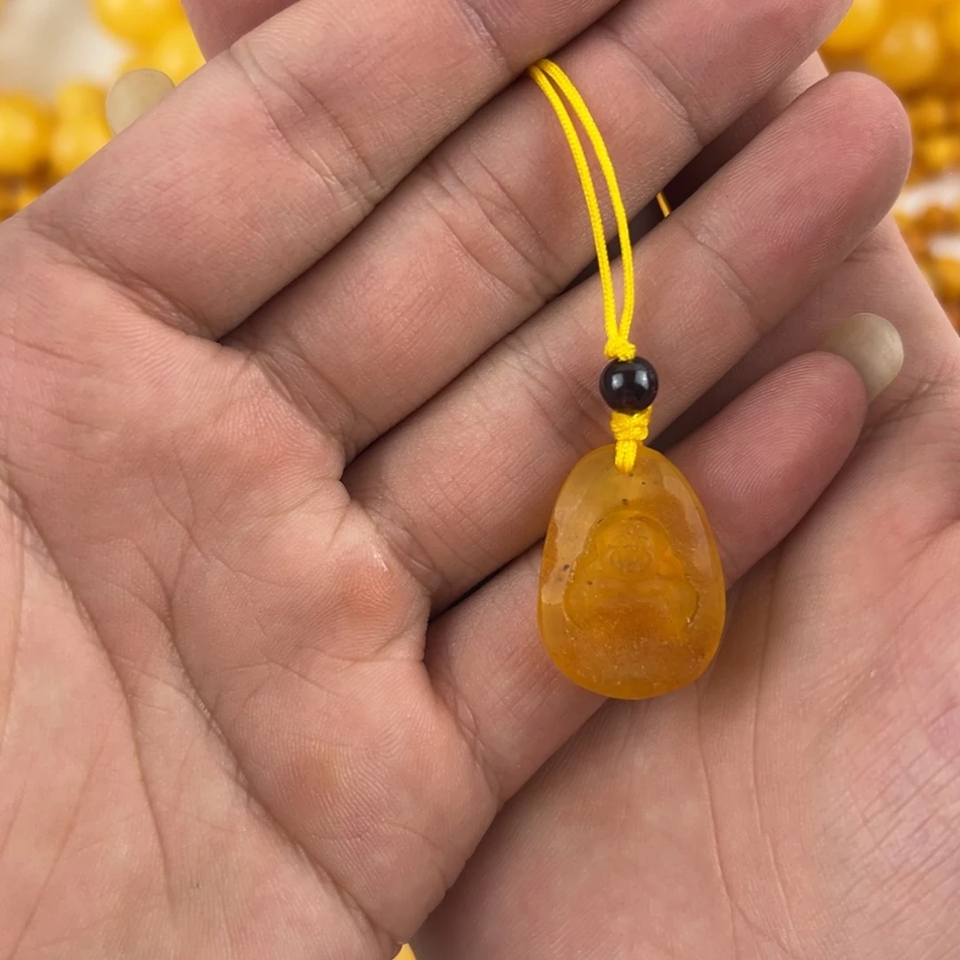 未镶嵌琥珀珠宝奇石